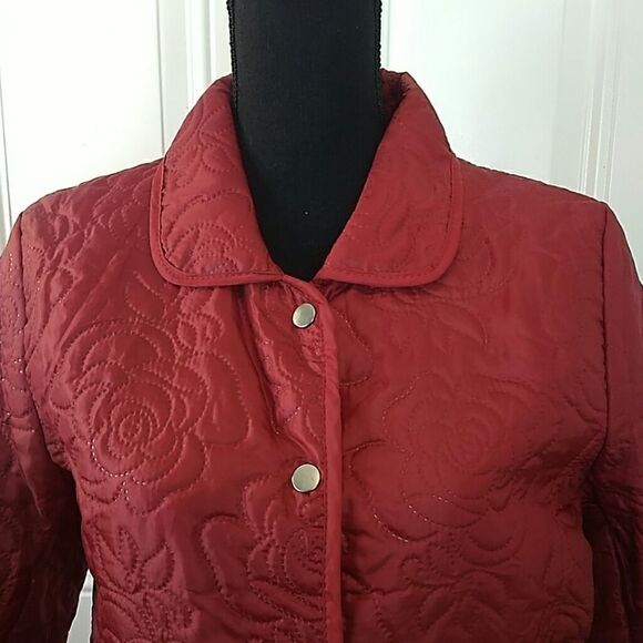 JG Hook red lightweight quilted jacket - Picture 2 of 8